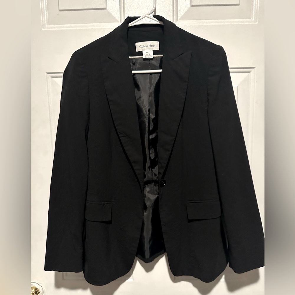 Calvin Klein women’s suit jacket